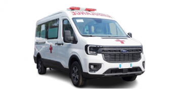 XE CỨU THƯƠNG TRANSIT 945 TRIỆU